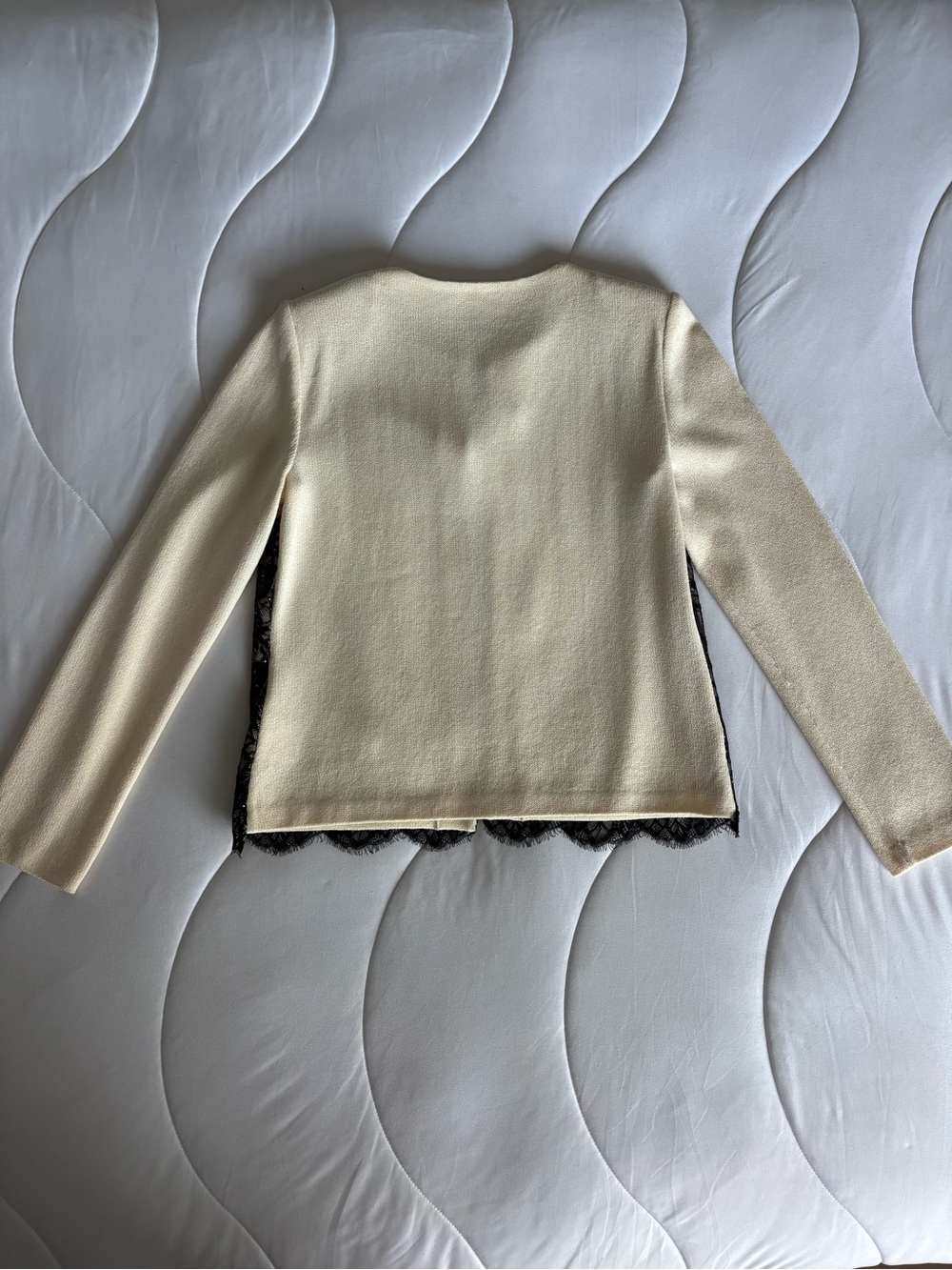St. John Cream and Black Lace Front Knit Cardigan - Picture 2 of 11